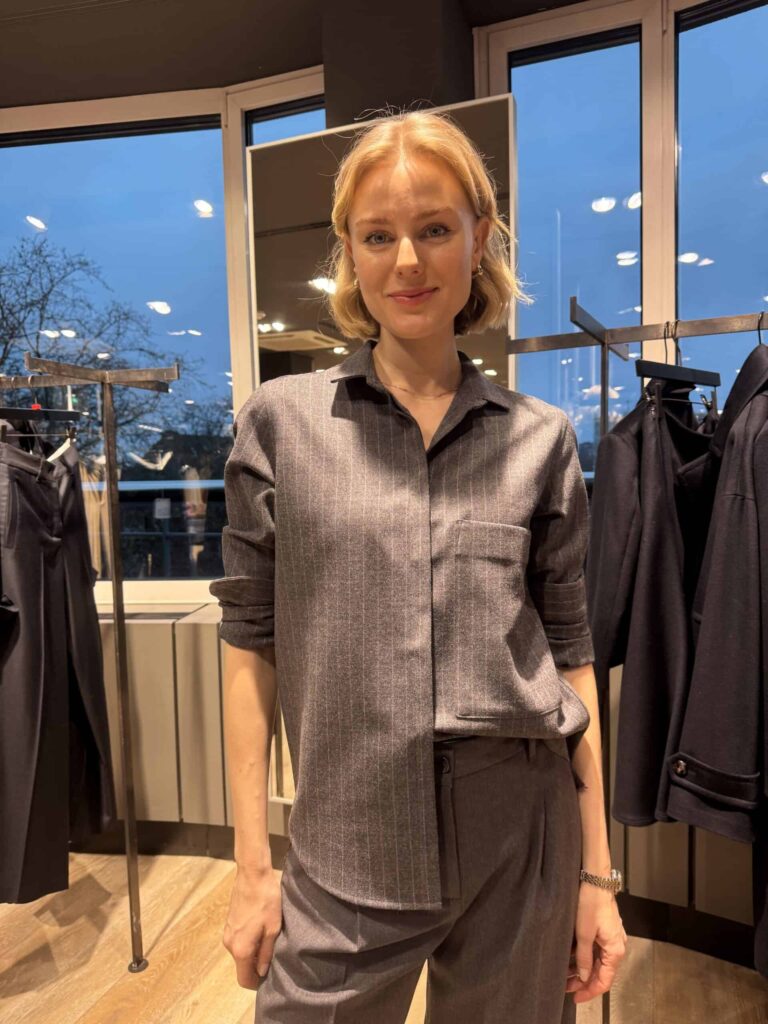 Nine in the morning Handly Shirt